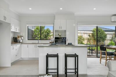 111/41 Craig Road