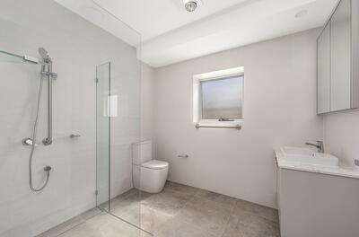 IC/024 Ibis Crescent