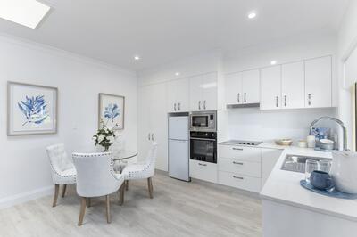 212/66 Bainbridge Street West