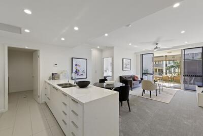 M202/469 Sandgate Road