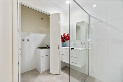 201/148 Smith Street