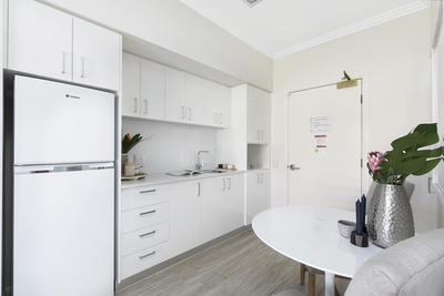 227/42 Ridley Road