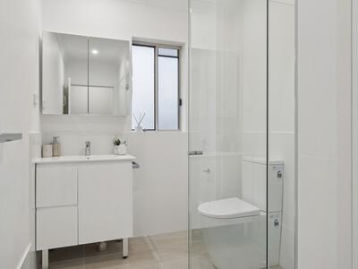 74/2-8 Kitchener Road