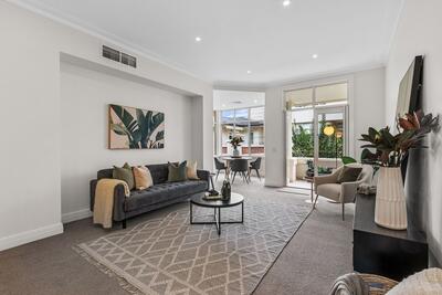 96/378 Cotham Road
