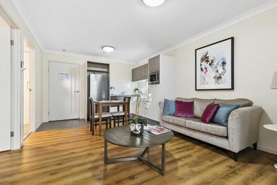 38/23 Adelaide Drive