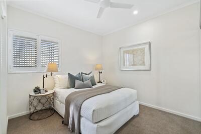 E205/469 Sandgate Road