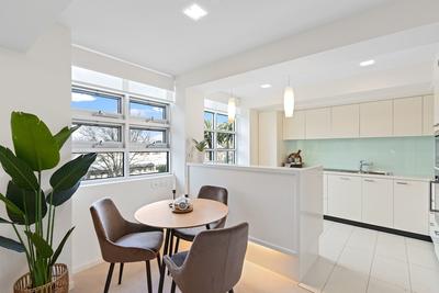212/300 Pigdon Street