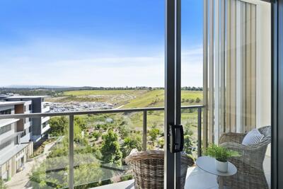 3509/2 Symphony Way