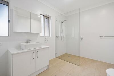 108/2-8 Kitchener Road