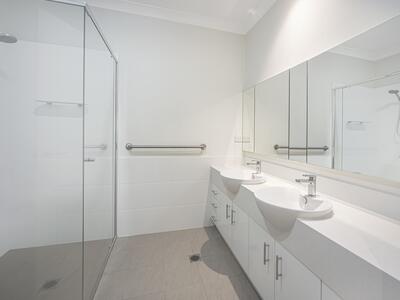 79/62 Island Point Road