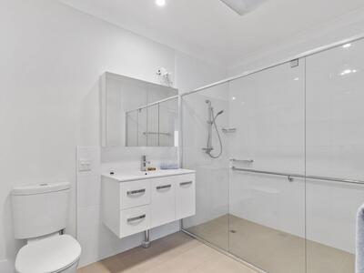 238/42 Ridley Road