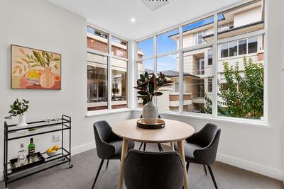 96/378 Cotham Road