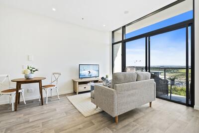 3503/2 Symphony Way