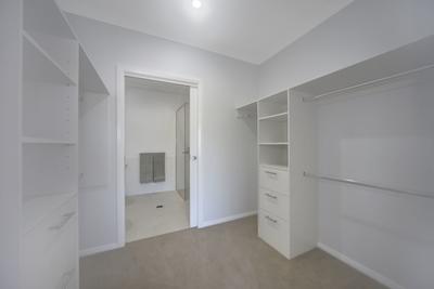 140/62 Island Point Road
