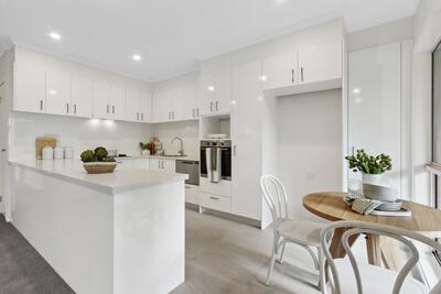 19/62-76 Cavanagh Street