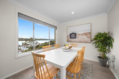115/57 Cadbury Road