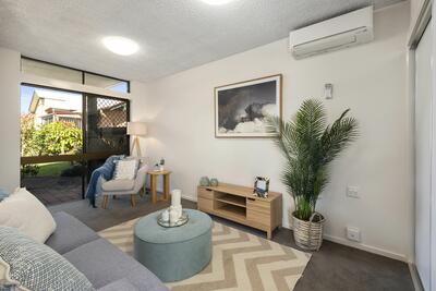 042/35 Lindsay Road