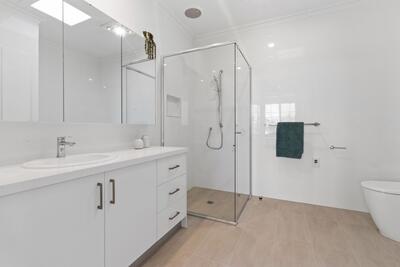247/562 Bluff Road