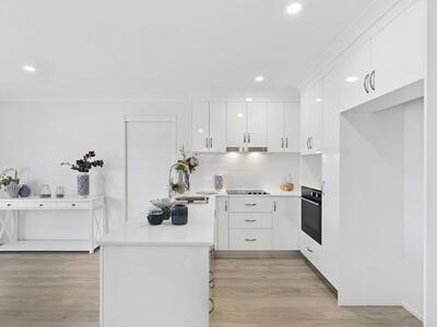 28/112 Whites Road