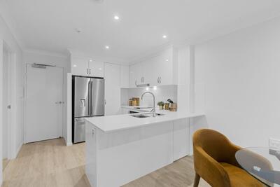 313/148 Smith Street