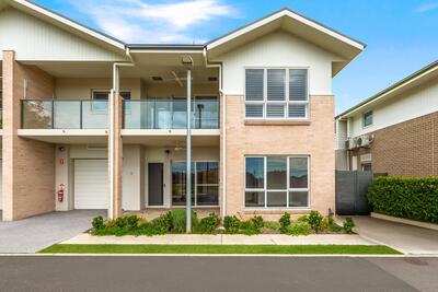 SB/011 Spoonbill Place