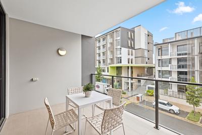 1206/2 Symphony Way