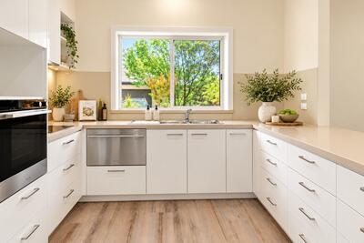 12 Melaleuca Mews
