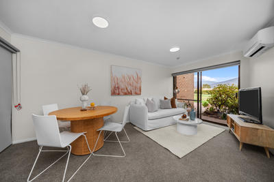 221/57 Cadbury Road