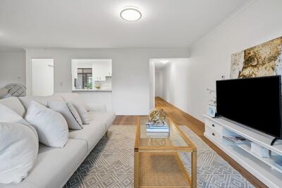 57/2 Ulmarra Place
