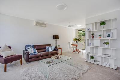 11/4 Beryl Street
