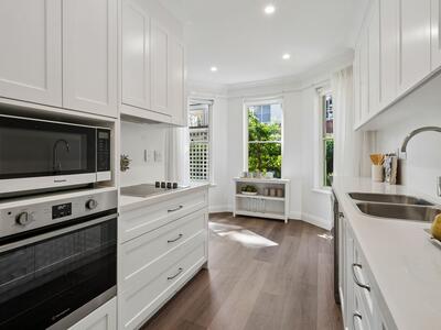 80/6 Hale Road