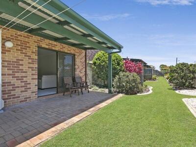 144/83 Freeth Street West