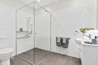 2013/100 Swansea Circuit