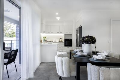 MS/10 Moorhen Street