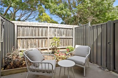 3/104 Country Club Drive