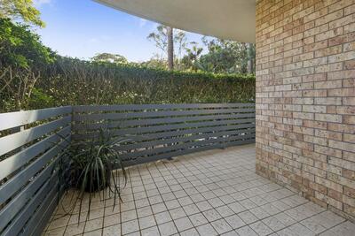 206/10 Minkara Road