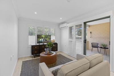 307/148 Smith Street