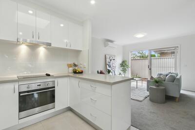 2/6 Melville Park Drive