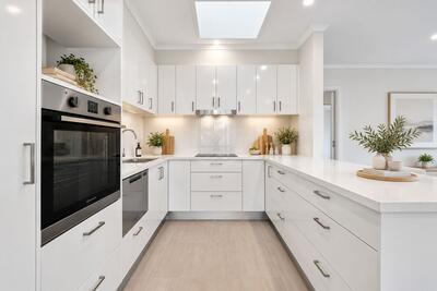 64/62-76 Cavanagh Street
