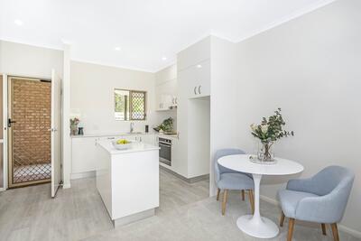 44/100 Albany Creek Road