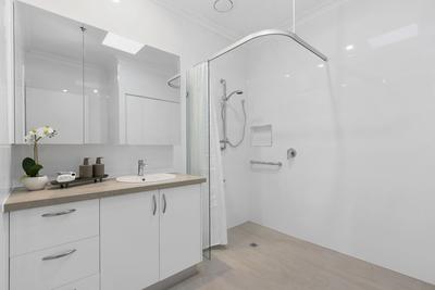 229/562 Bluff Road