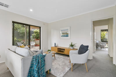 93/37 View Mount Road