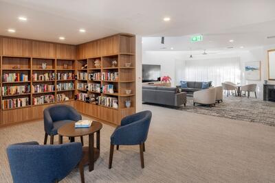 111/6 Hale Road