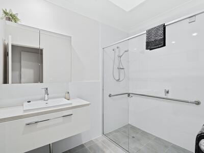 88/42 Ridley Road