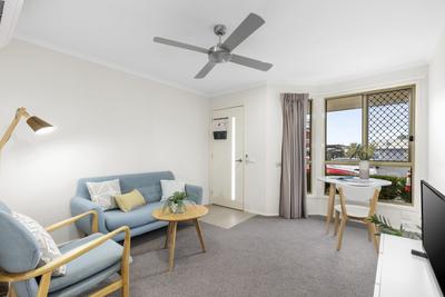 7/6-12 Matthews Street