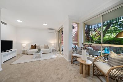 37/6 Hale Road