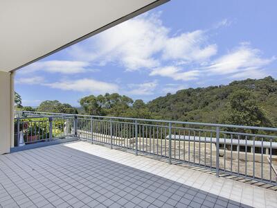 241/10 Minkara Road