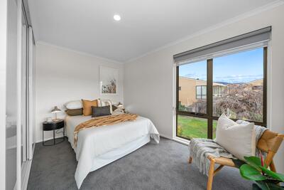 8/57 Cadbury Road