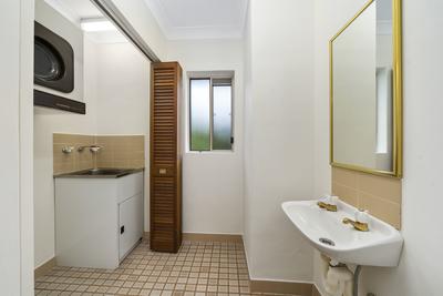 116/2-8 Kitchener Road