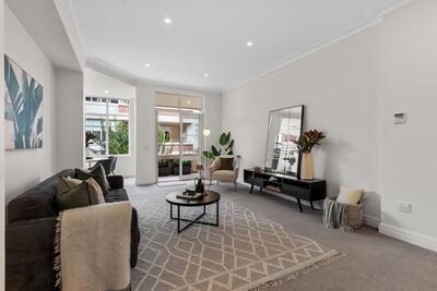 96/378 Cotham Road